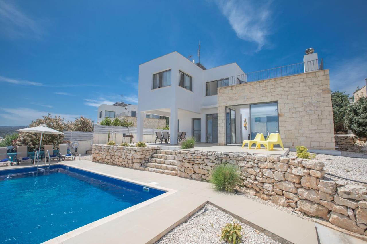 Esprit Villa 30 Polis Exterior foto